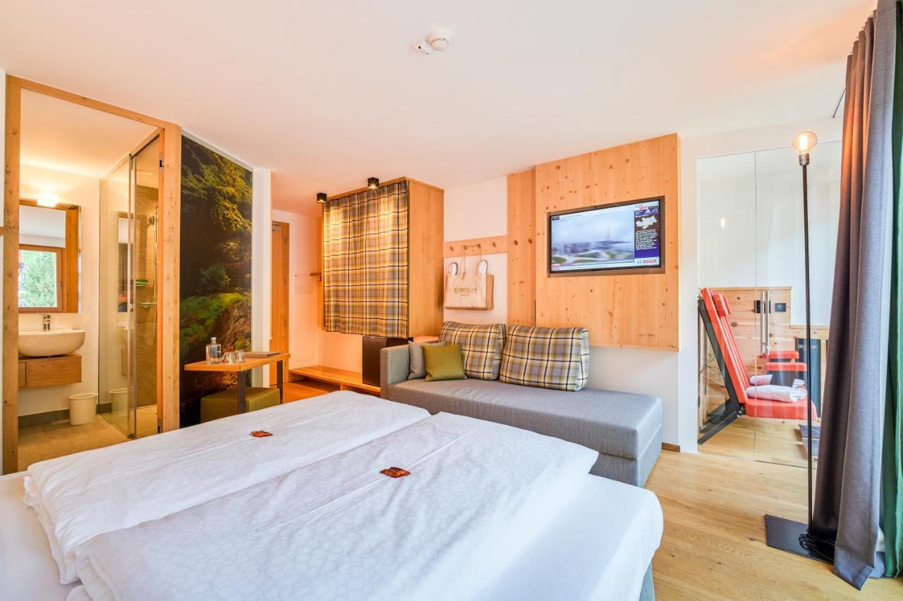 Premium Double or Twin Room Sauna