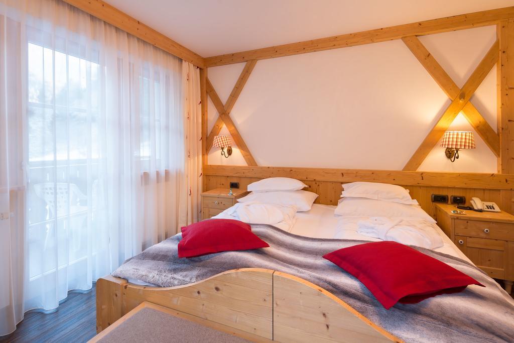Standard Double or Twin Room,762494761:JPEG